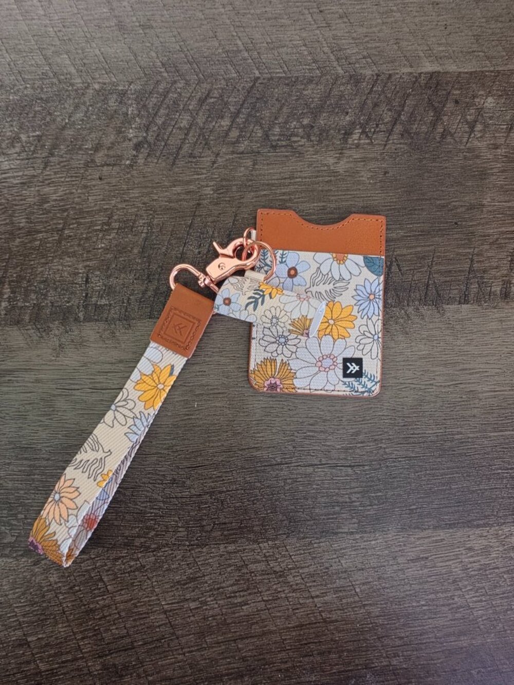 Thread card holder - Picture 1 of 2